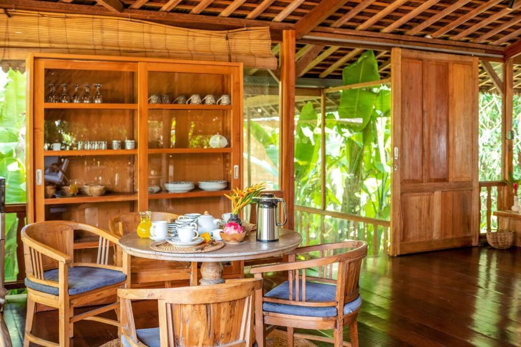 Secret River Villa - Luxury Villa 5 Bedrooms - Kerobokan - Canggu Zewnętrze zdjęcie