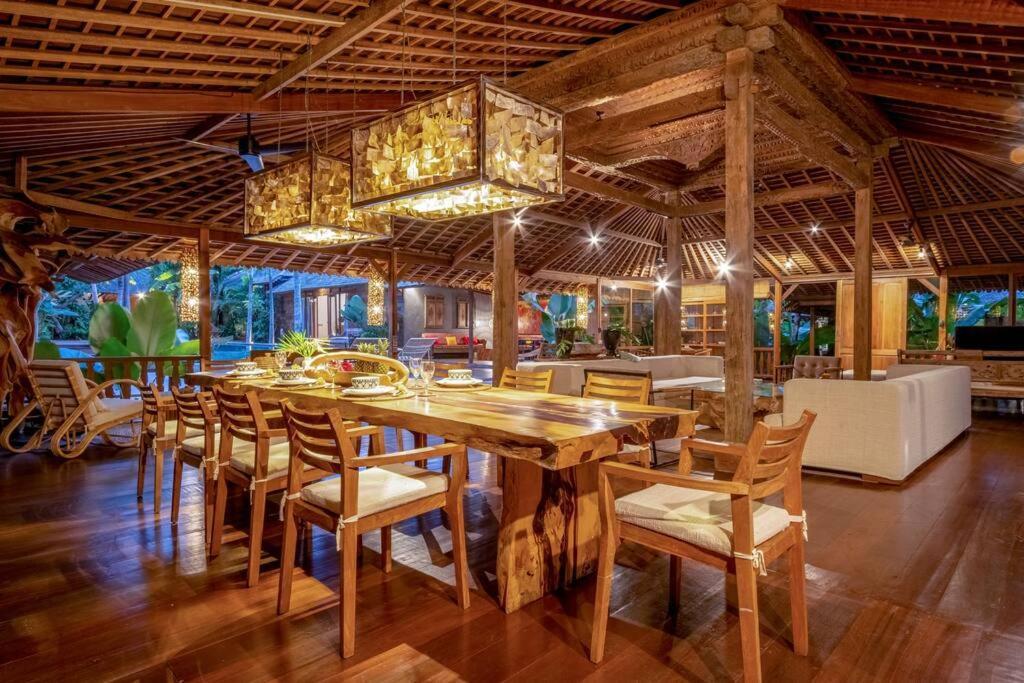 Secret River Villa - Luxury Villa 5 Bedrooms - Kerobokan - Canggu Zewnętrze zdjęcie