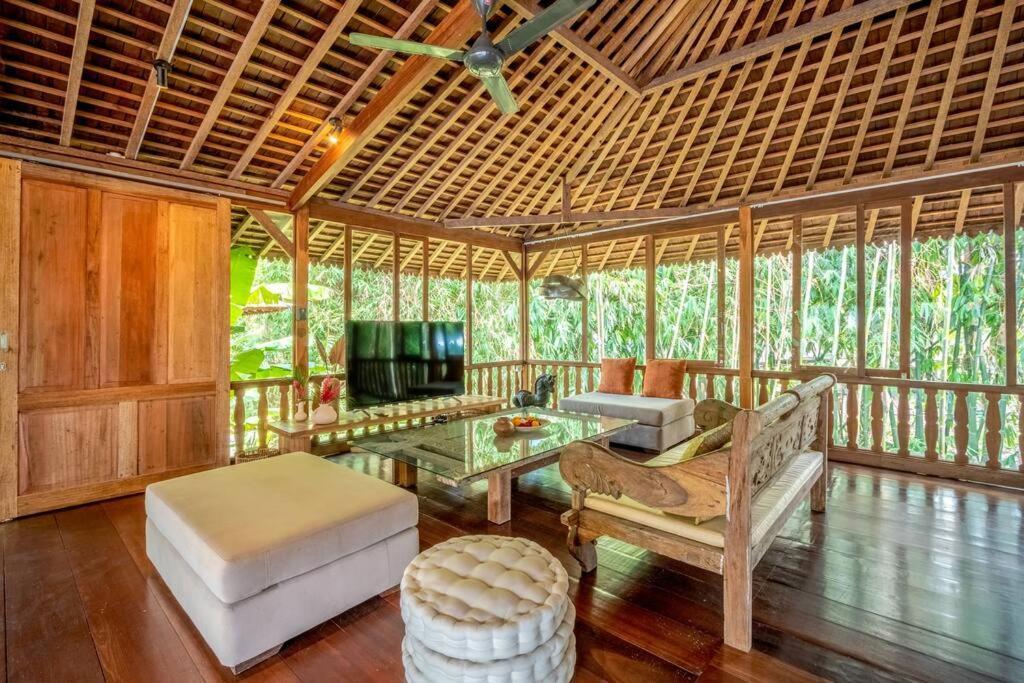 Secret River Villa - Luxury Villa 5 Bedrooms - Kerobokan - Canggu Zewnętrze zdjęcie